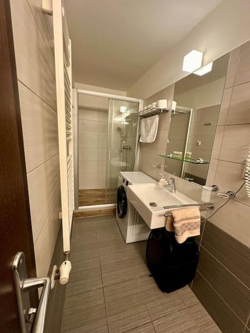 Apartman Priamo Na Hlavnej Ulici コシツェ エクステリア 写真